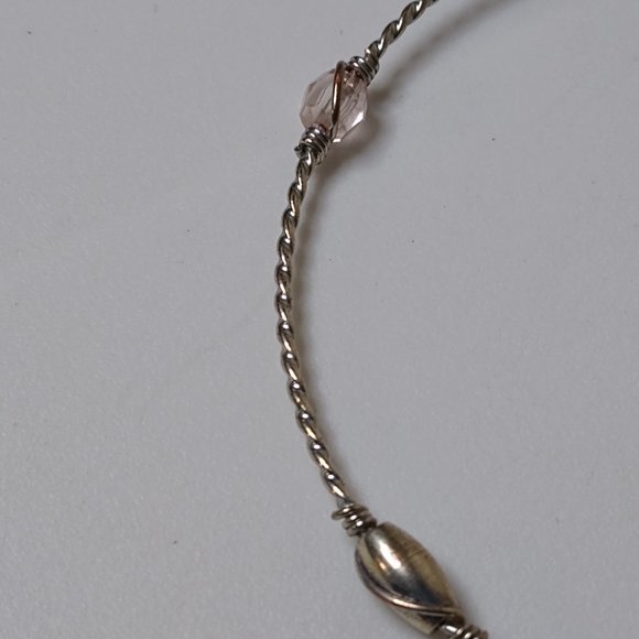 Set Of 2 Vintage Thin Lightweight Metal Bracelets - Picture 7 of 15